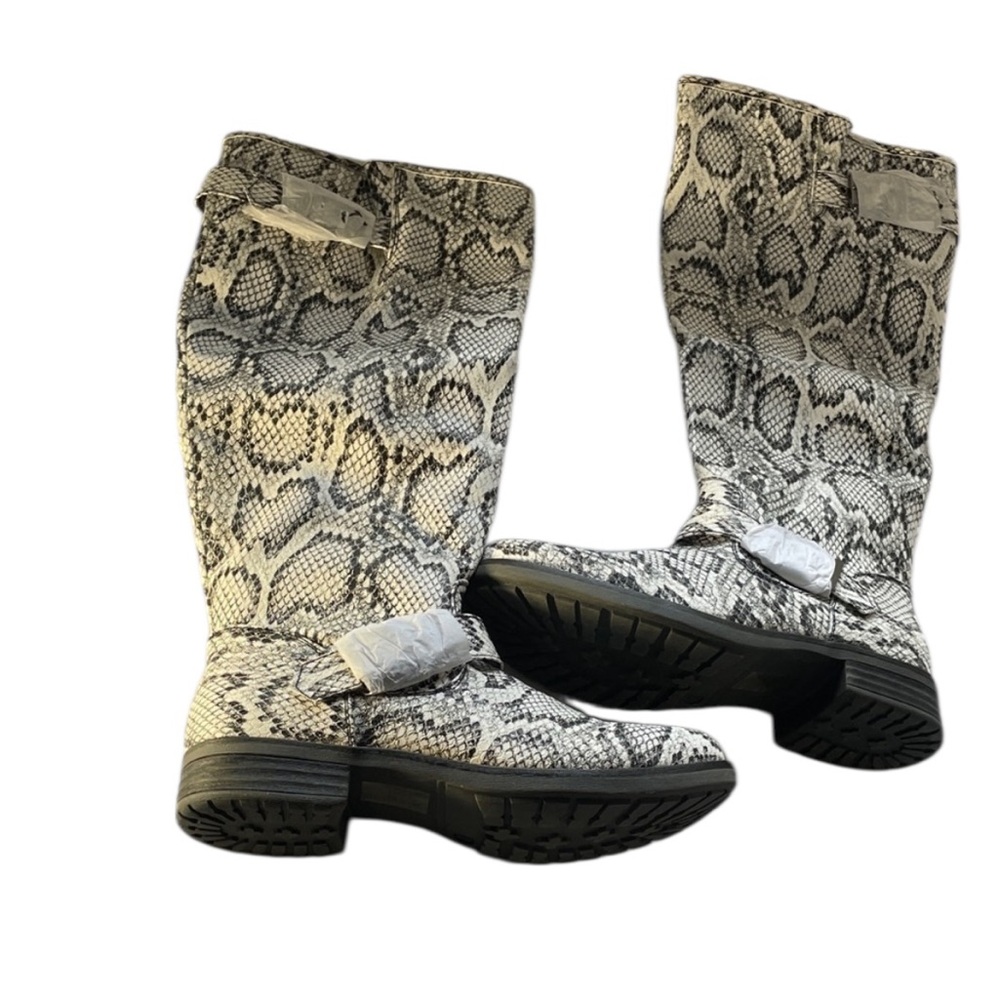 New Women’s size 7 mark & maddux travis Snakeskin Pattern Knee-High Boots